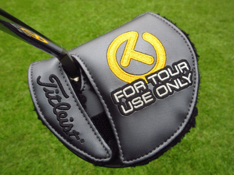 scotty cameron tour only grey and yellow industrial circle t mid round putter headcover