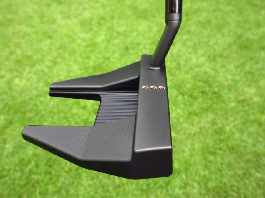 scotty cameron limited release holiday 2021 h21 black phantom 7.5 flojet neck putter golf club