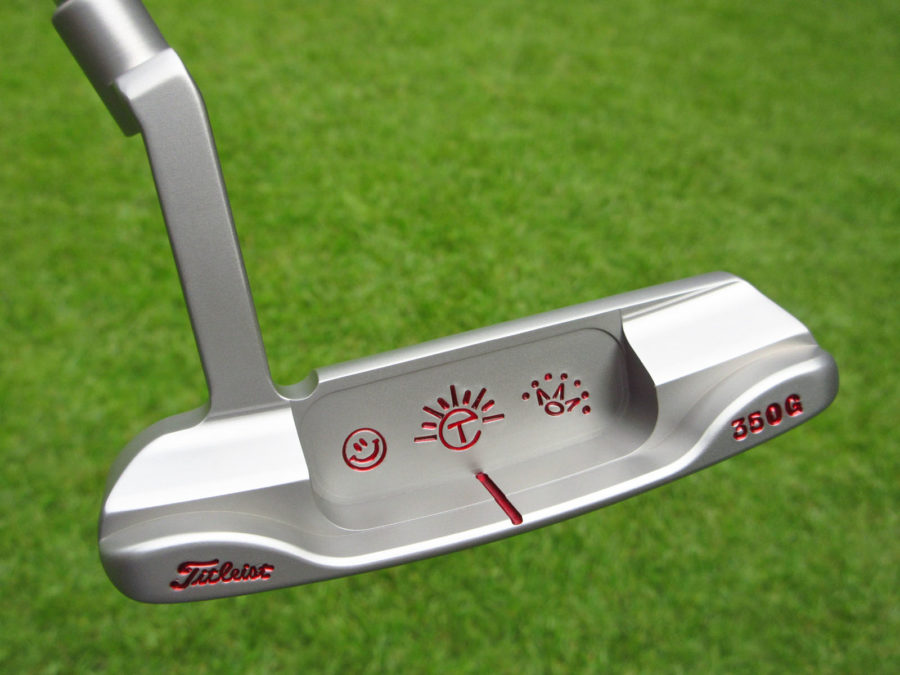 scotty cameron tour only sss handstamped newport circle t 350g putter with smiley face crown and circle t stamped sun stamps golf club