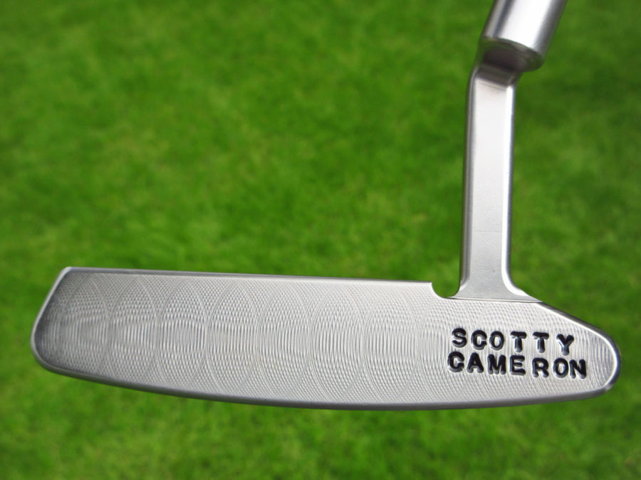 scotty cameron tour only sss handstamped timeless newport 2 circle t 340g putter with cherry bombs and sight dot golf club