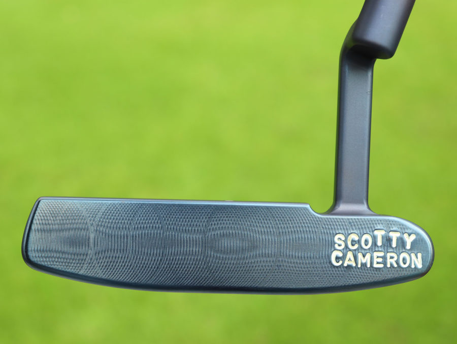 scotty cameron tour only chromatic blue mist carbon masterful 009m circle t 350g putter with sight dot golf club