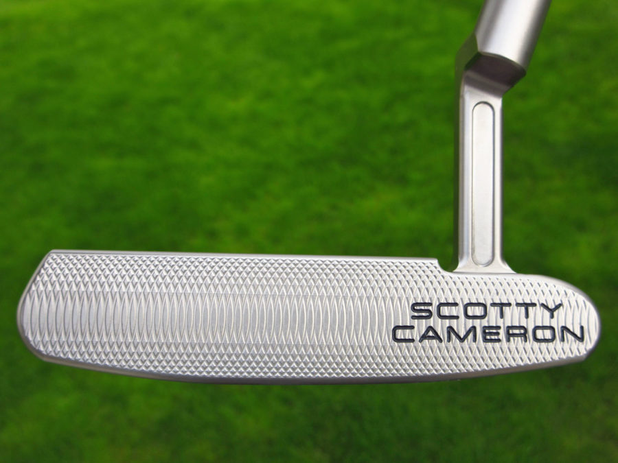 scotty cameron newport plus super select putter golf club