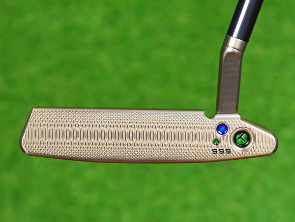 scotty cameron tour only chromatic bronze deep milled sss timeless 2.5 plus tourtype circle t 360g putter with black circle t shaft and sight dot golf club