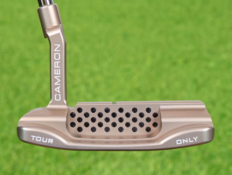 scotty cameron tour only chromatic bronze sss t22 newport teryllium circle t 360g putter with top line and black elastomer inlay and accents dot golf club