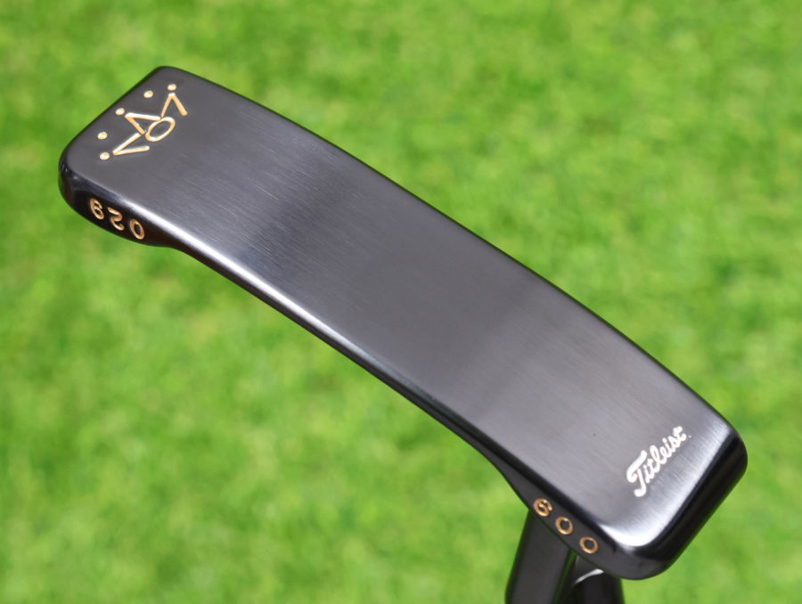 scotty cameron tour only brushed black carbon 009 029 scotydale circle t 350g putter with extreme tour jester stamp golf club