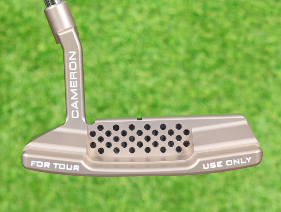 scotty cameron tour only chromatic bronze t22 newport 2 teryllium circle t 360g putter with top line and black elastomer inlay golf club