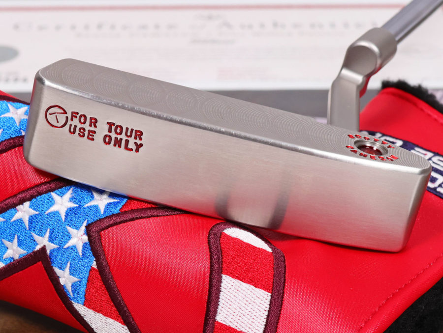 scotty cameron tour only sss timeless t2 newport 2 circle t 350g putter with tiger woods stlye stamps and sight dot golf club