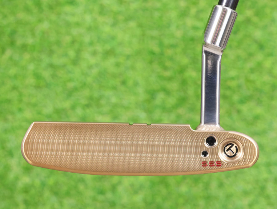 scotty cameron tour only chromatic bronze and sss two tone masterful plus tourtype circle t 360g putter with black circle t shaft and dual top lines golf club