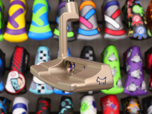 scotty cameron tour only chromatic bronze sss squareback sb2 tourtype circle t 360g putter with black shaft and top line and scotty dog and grinder stamps golf club