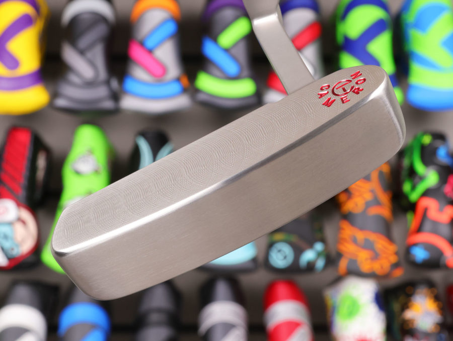 scotty cameron tour only sss handstamped newport circle t 330g putter with script titleist and scotty dog stamps and sight dot golf club