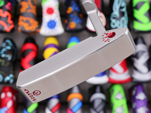 scotty cameron tour only sss timeless tourtype tt circle t 350g putter with retro tour dots and hot dog stamp sight dot golf club