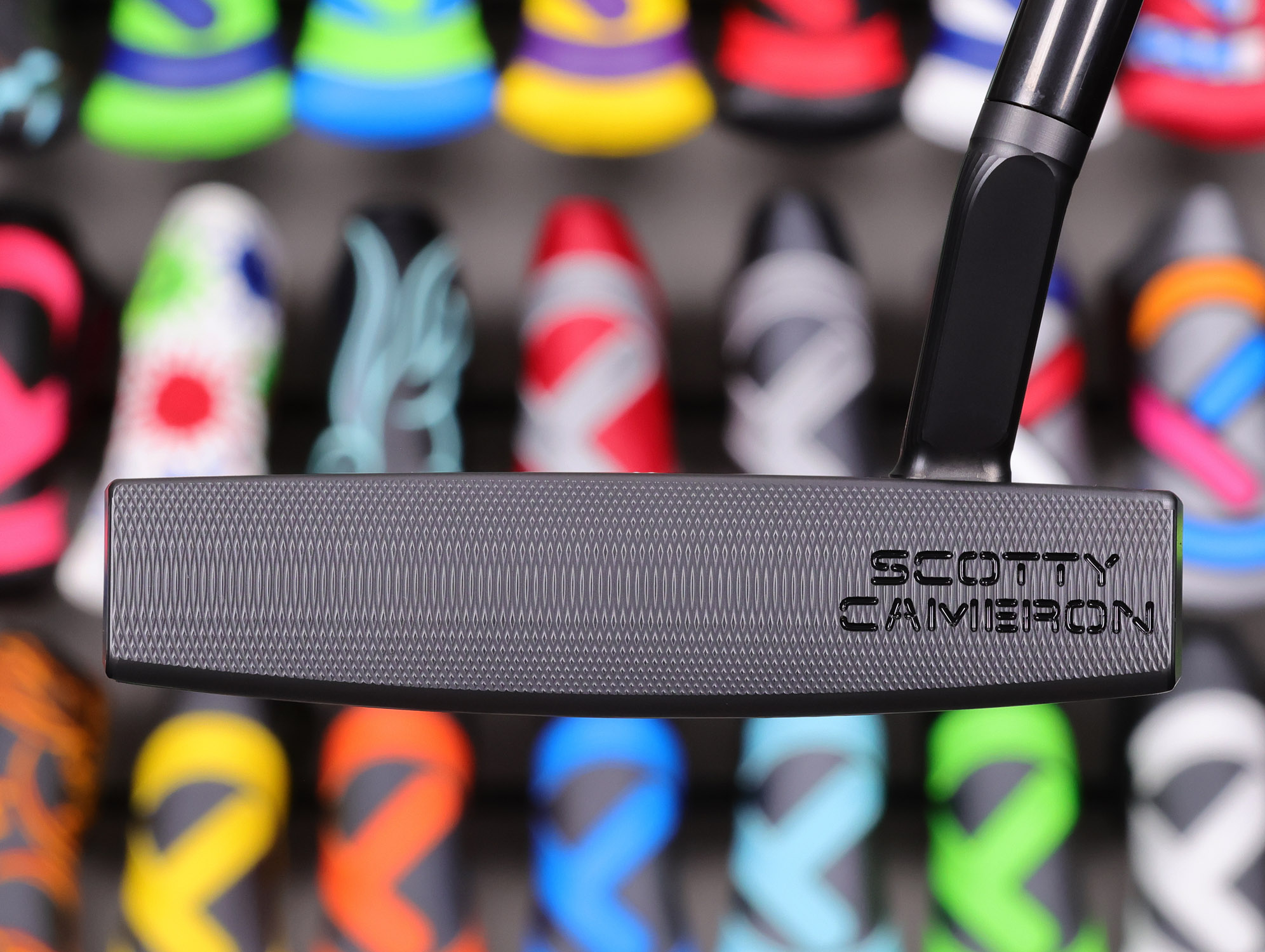 scotty-cameron-limited-release-2021-holiday-h21-black-phantom-x-7.5-putter-82 scotty cameron limited release h21 2021 holiday proto black phantom x 7.5 putter with black shaft golf club