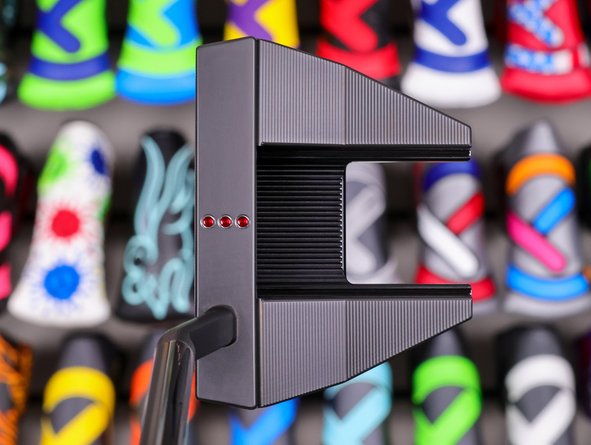 scotty-cameron-limited-release-2021-holiday-h21-black-phantom-x-7.5-putter-91 scotty cameron limited release h21 2021 holiday proto black phantom x 7.5 putter with black shaft golf club