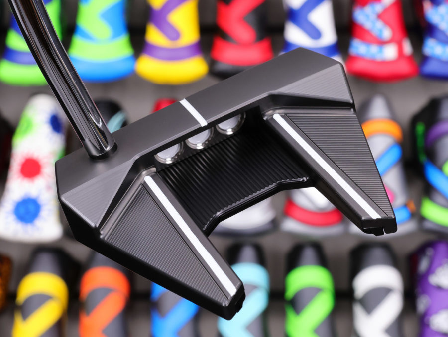 scotty cameron limited release 2024 phantom black 7 with double bend black shaft and chain link milling golf club