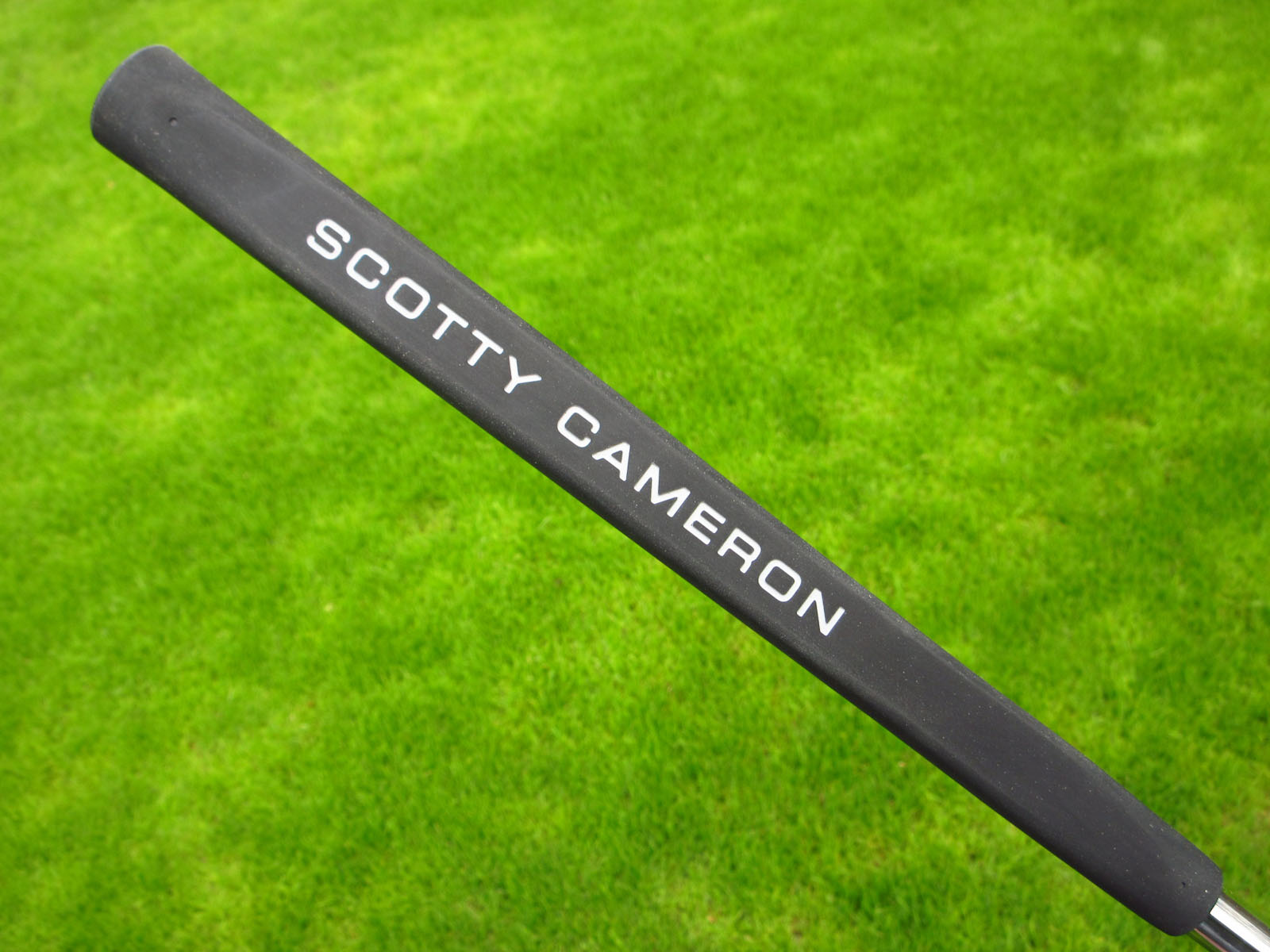 scotty-cameron-tour-only-sss-masterful-1.5-tourtype-circle-t-360g-putter-with-sight-line-09