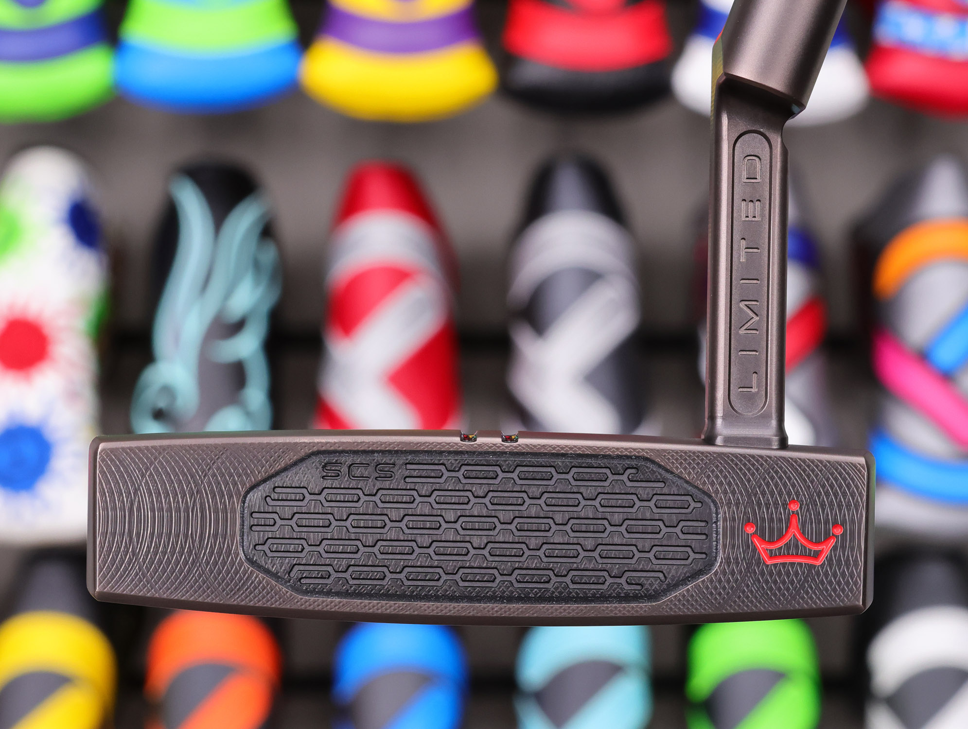 scotty-cameron-2025-studio-xperimental-limited-fastback-2-putter-19 scotty cameron 2025 studio xperimental limited fastback 2 putter with steel gray finish chain link milling and graphite putter shaft golf club