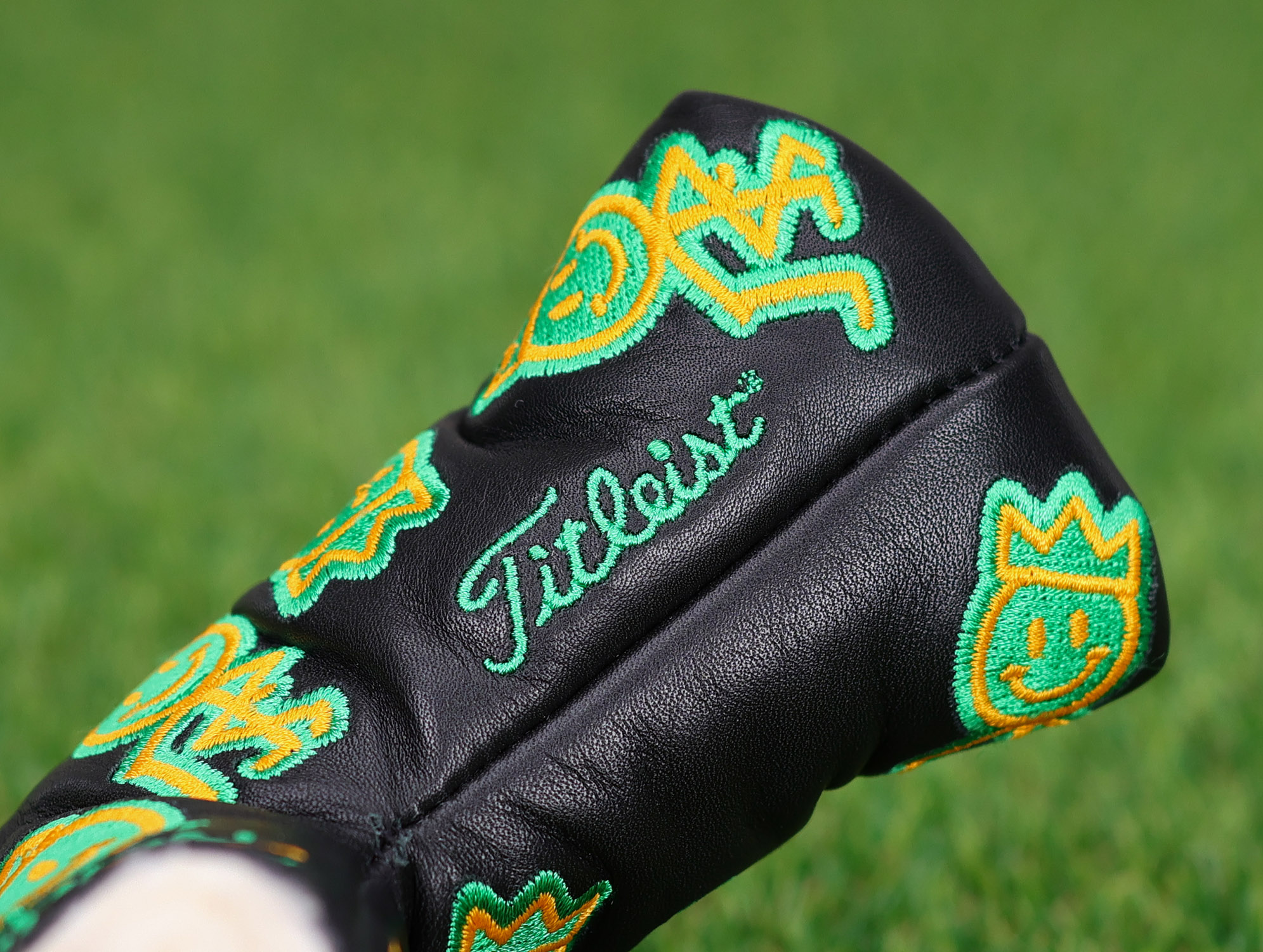 scotty-cameron-limited-edition-blade-putter-headcover-059_1 scotty cameron limited edition blade putter headcover