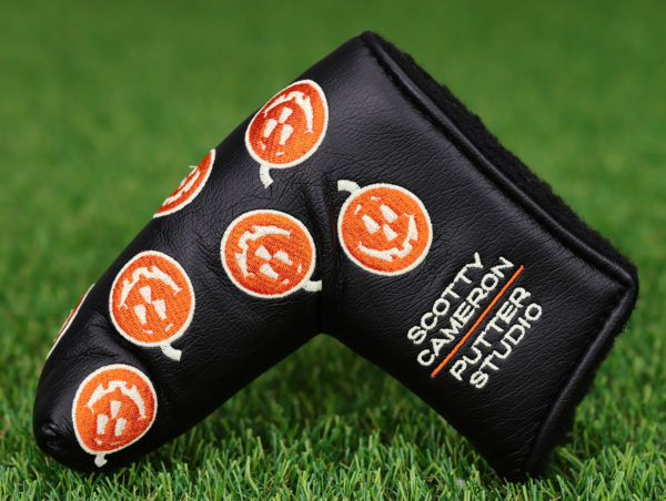 scotty cameron limited edition blade putter headcover