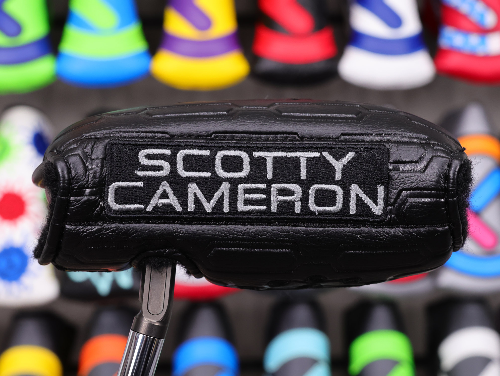 scotty-cameron-limited-release-phantom-black-5.5-putter-29