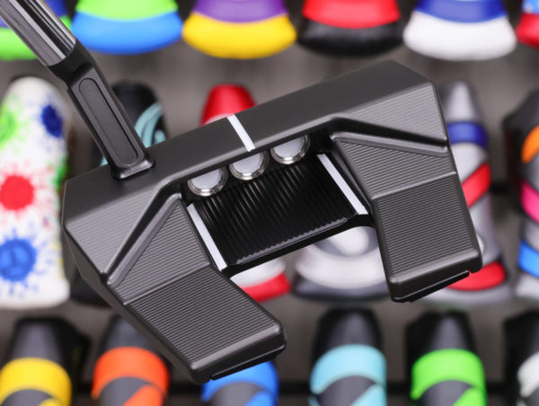 scotty cameron 2025 limited release phantom black 5.5 putter with chain link milling