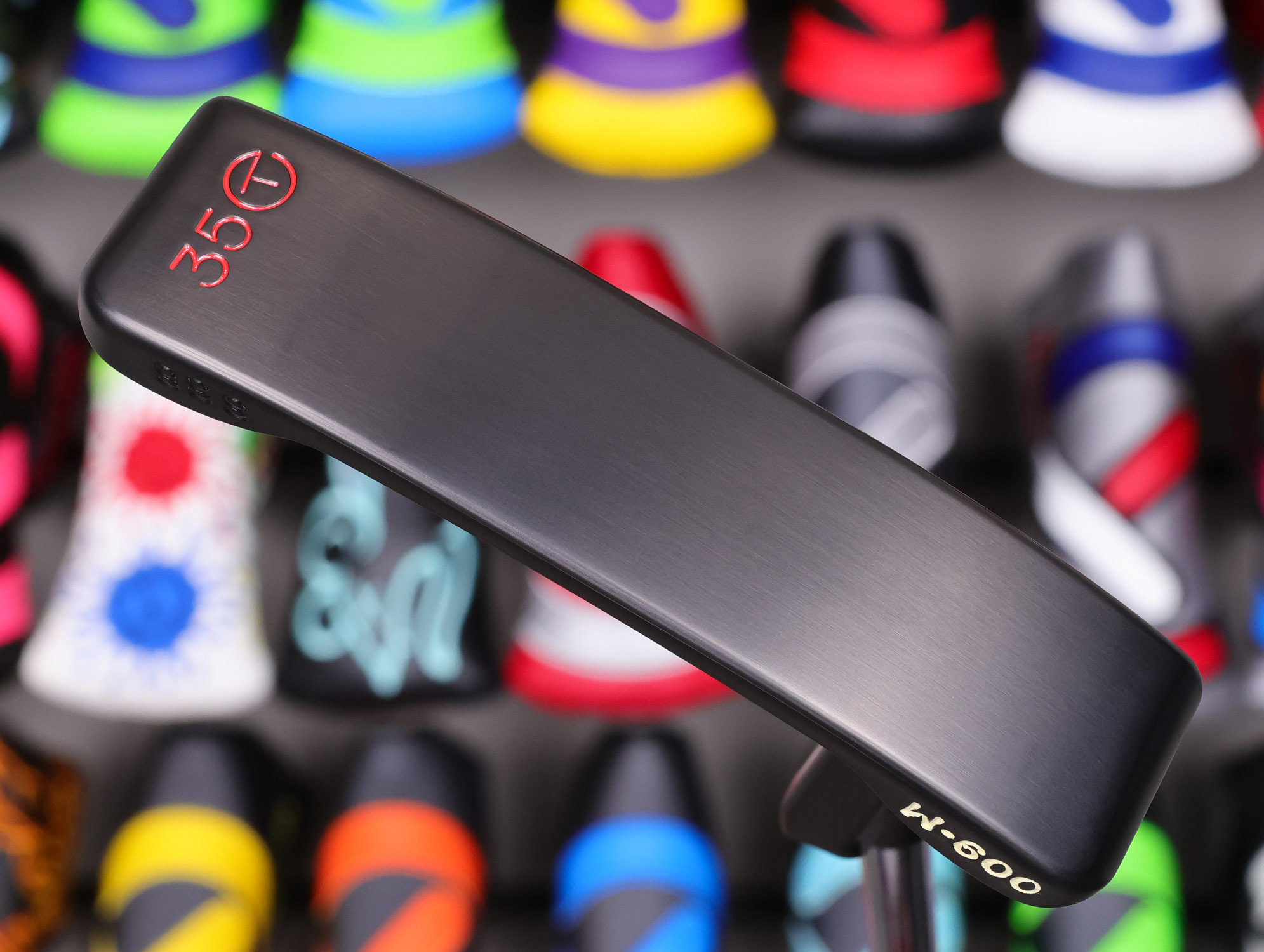 scotty-cameron-tour-only-black-sss-masterful-009m-circle-t-350g-putter-with-hot-head-harry-stamp-21 scotty cameron tour only black sss masterful 009m circle t 350g putter with hot head harry stamp and top line golf club