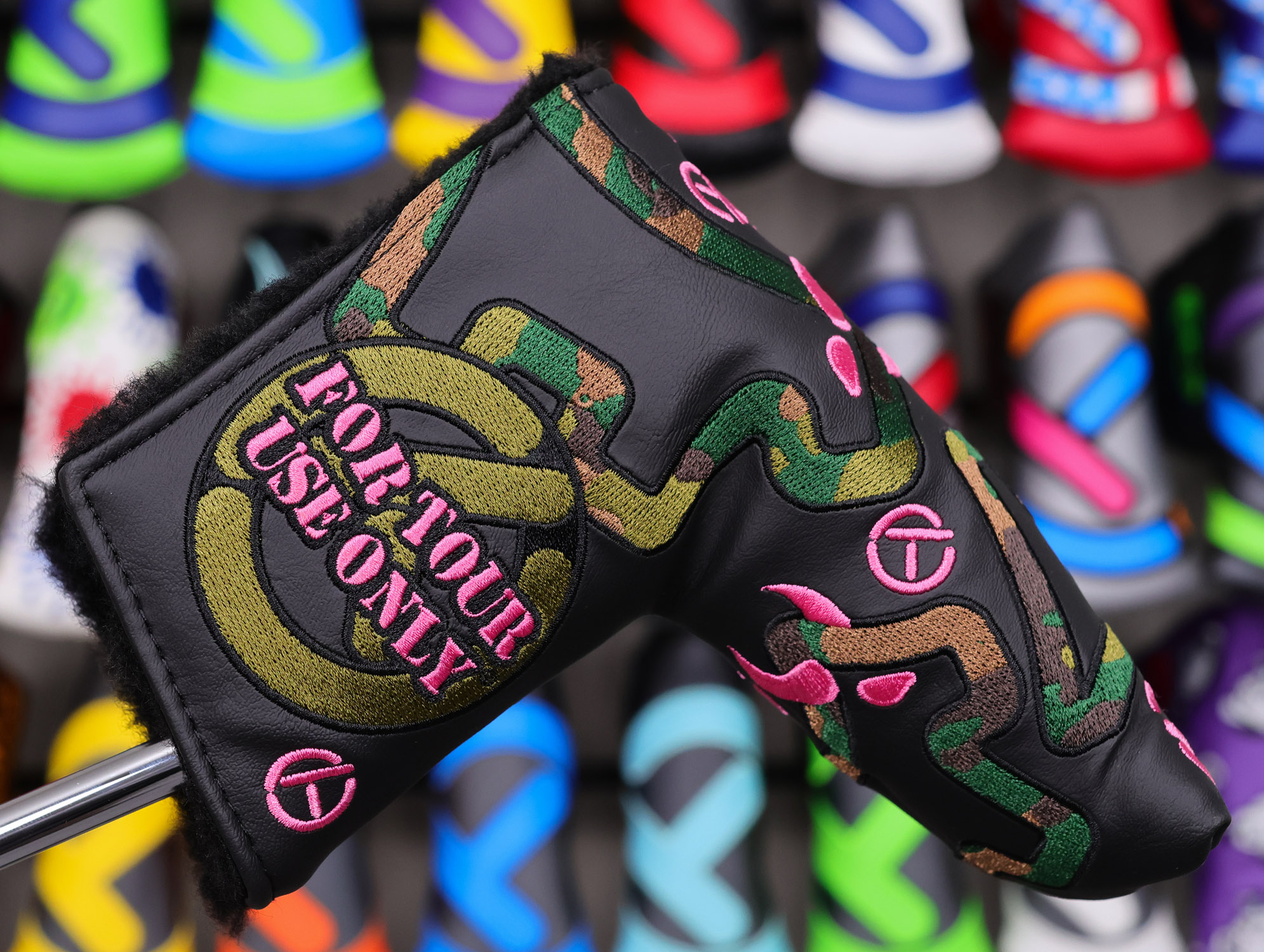 scotty-cameron-tour-only-deep-milled-sss-masterful-1.5-plus-tourtype-circle-t-360g-putter-with-flojet-neck-02