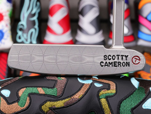 scotty cameron tour only gss masterful 009m circle t 350g putter with tiger woods style sight dot and double milled cherry bomb script titleist stamp golf club