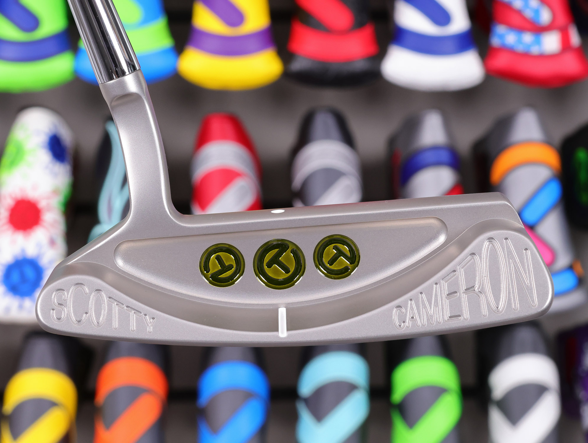 scotty-cameron-tour-only-sss-laguna-1.5-studio-select-circle-t-350g-putter-with-sight-dot-and-sight-line-20 scotty cameron tour only sss laguna 1.5 one five studio select circle t 350g putter with lime green paint and sight dot and sight line alignment golf club