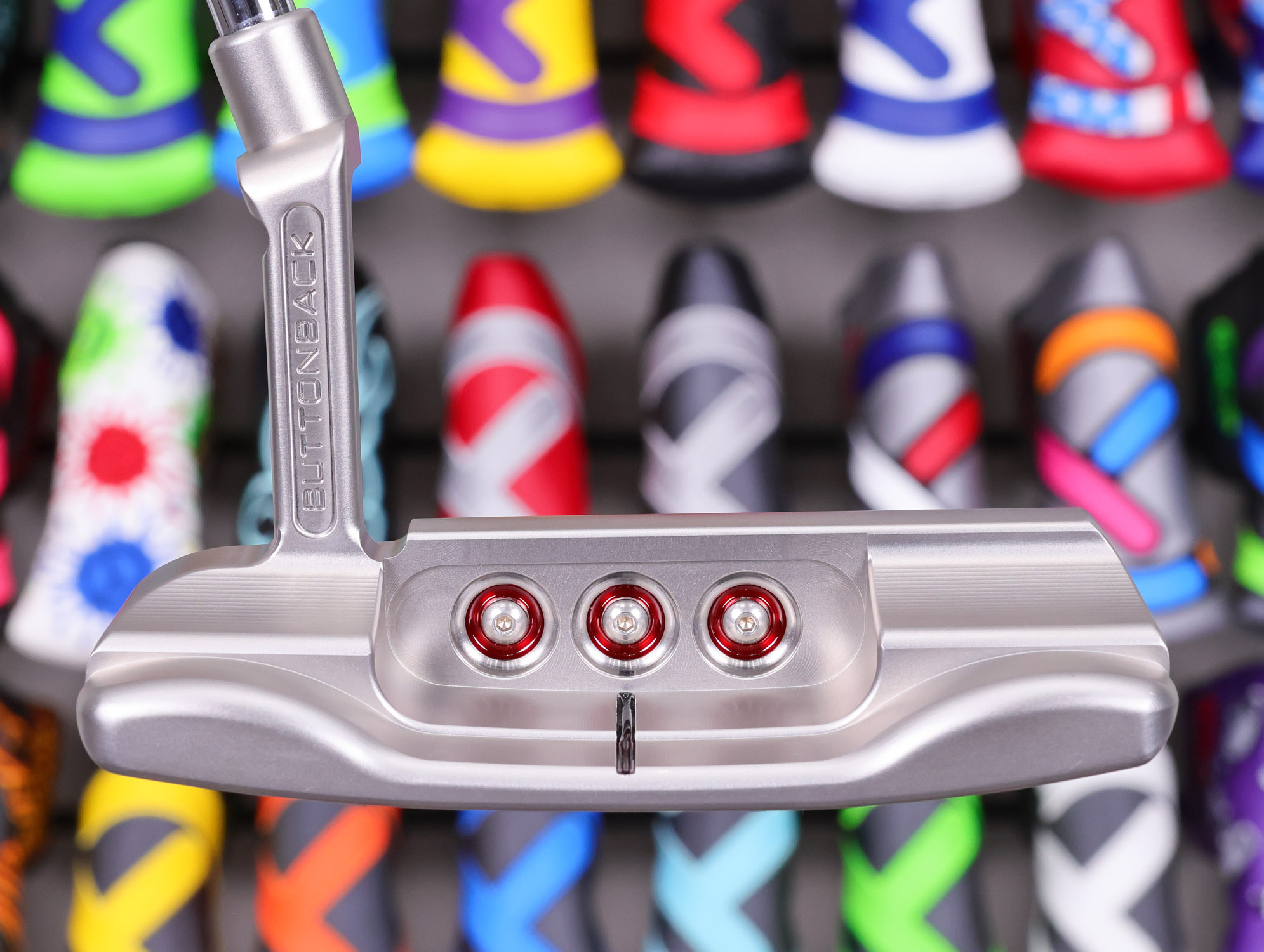 scotty-cameront-tour-only-masterful-plus-buttonback-teryllium-circle-t-360g-putter-44 scotty cameron tour only masterful plus buttonback teryllium circle t 360g putter golf club