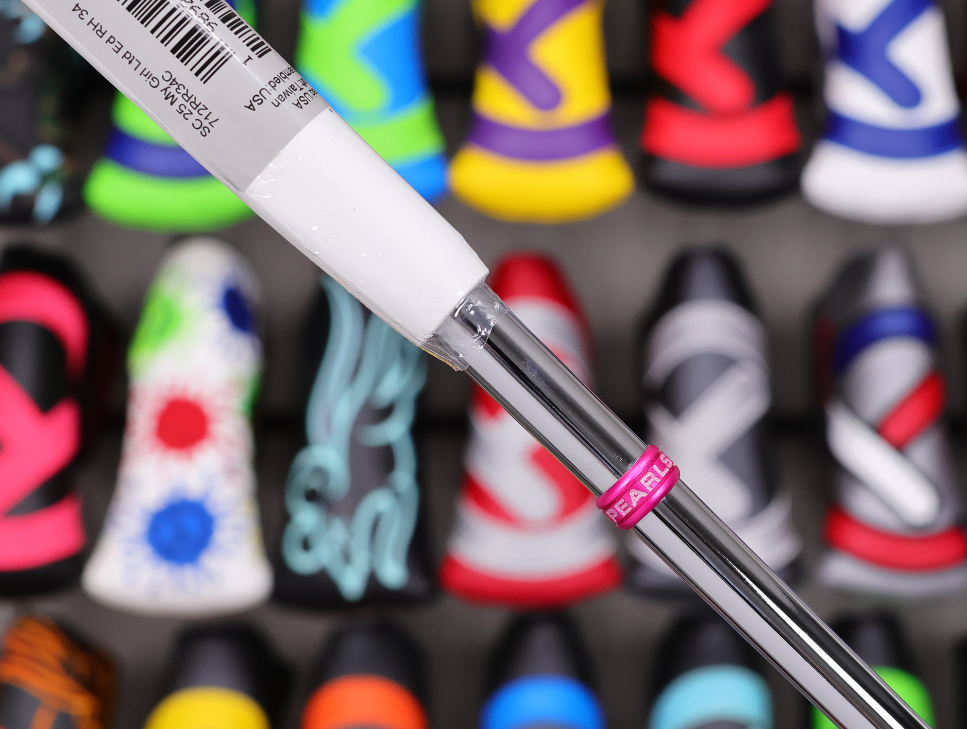 scotty-cameron-2025-limited-release-my-girl-pink-and-pearls-phantom-5-putter-14 scotty cameron 2025 limited release my girl pink and pearls phantom 5 double bend shaft putter golf club