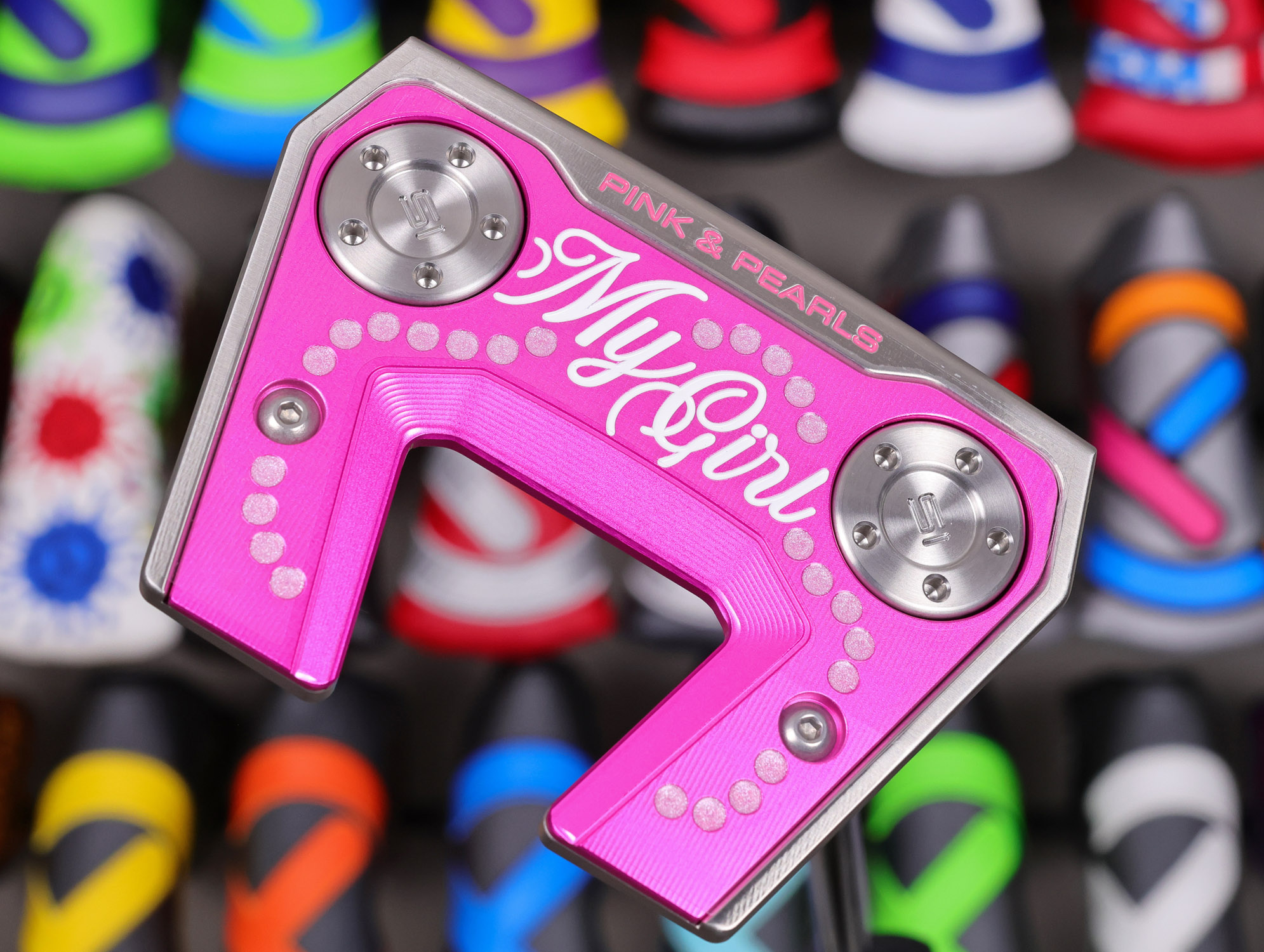 scotty-cameron-2025-limited-release-my-girl-pink-and-pearls-phantom-5-putter-33 scotty cameron 2025 limited release my girl pink and pearls phantom 5 double bend shaft putter golf club