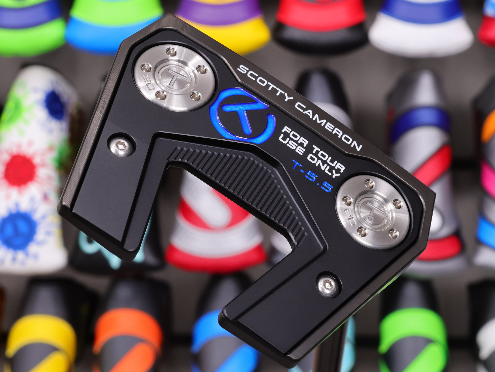 scotty-cameron-tour-only-2025-black-sss-phantom-t5.5-circle-t-360g-putter-with-welded-ibeam-jet-neck-and-top-line-67 scotty cameron tour only 2025 black sss phantom t5.5 circle t 360g putter with welded i beam jet neck top line and black shaft golf club