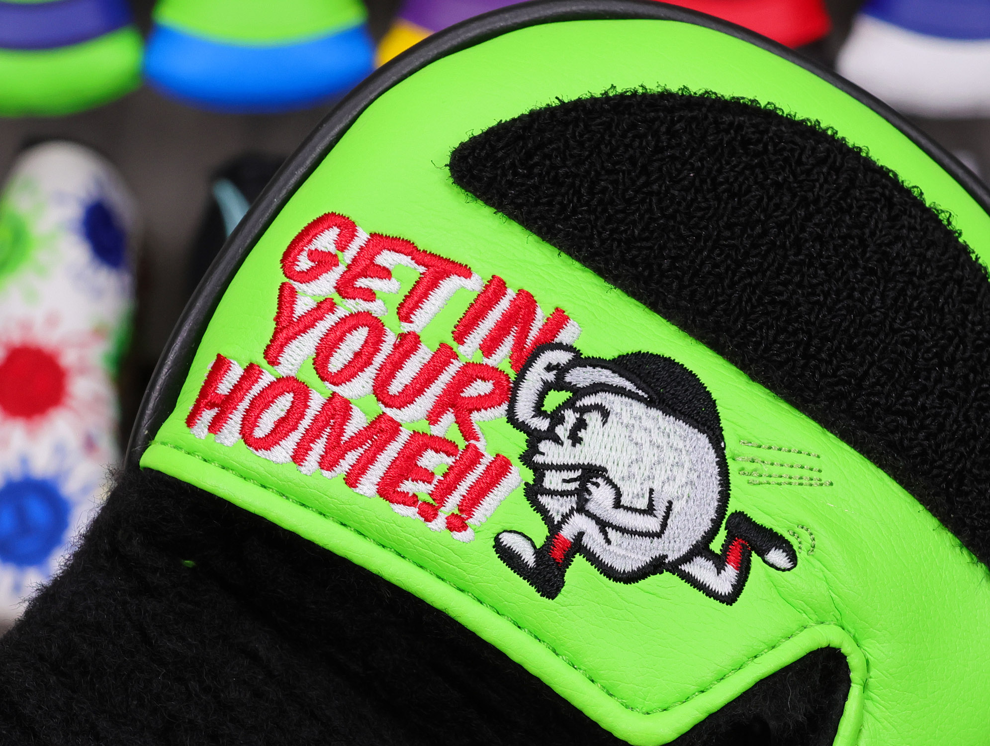 scotty-cameron-tour-only-2025-black-sss-phantom-t5.5-circle-t-360g-putter-with-welded-ibeam-jet-neck-and-top-line-75