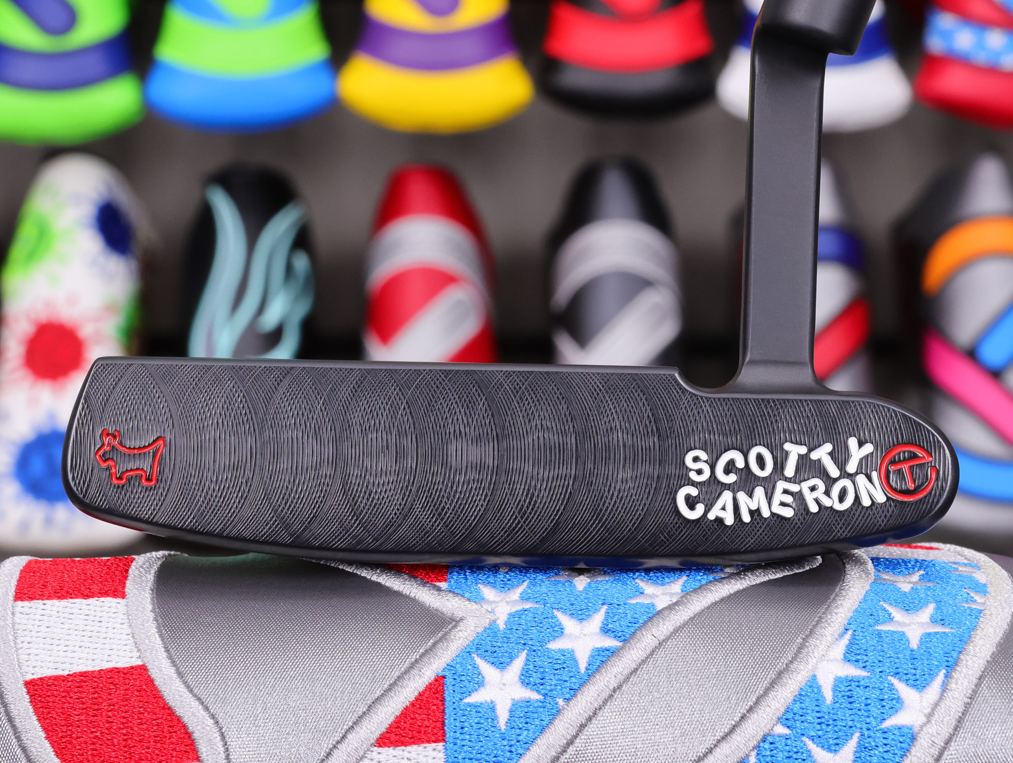 scotty-cameron-tour-only-3x-black-carbon-009-beach-circle-t-350g-with-jumbo-stamping-30 scotty cameron tour only 3x black carbon steel 009 beach circle t 350g putter with jumbo cavity stamping golf club