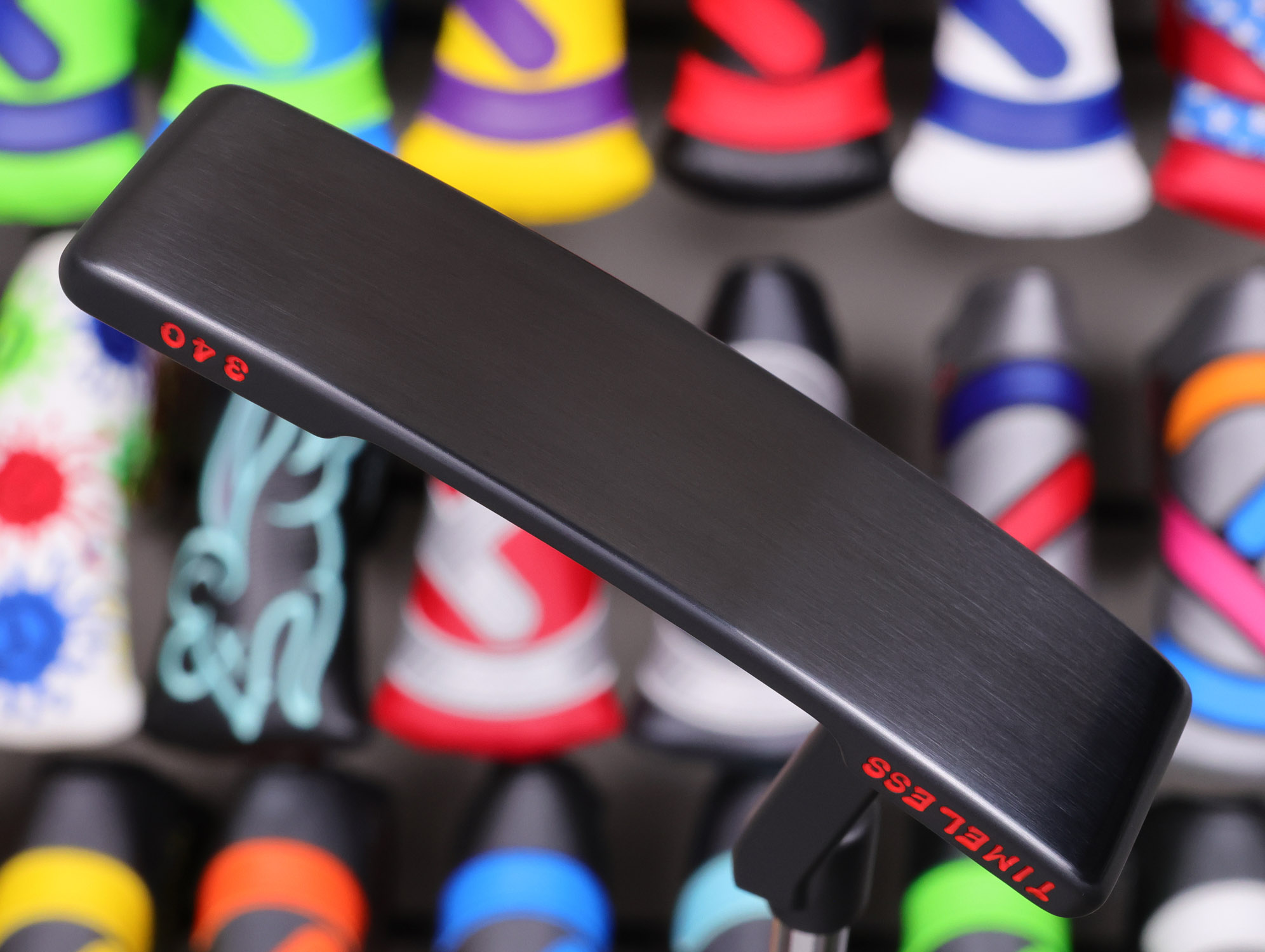 scotty-cameron-tour-only-3x-black-carbon-timeless-newport-2-circle-t-340g-putter-with-sight-dot-17 scotty cameron tour only 3x black carbon steel timeless newport 2 circle t 340g putter with sight dot golf club