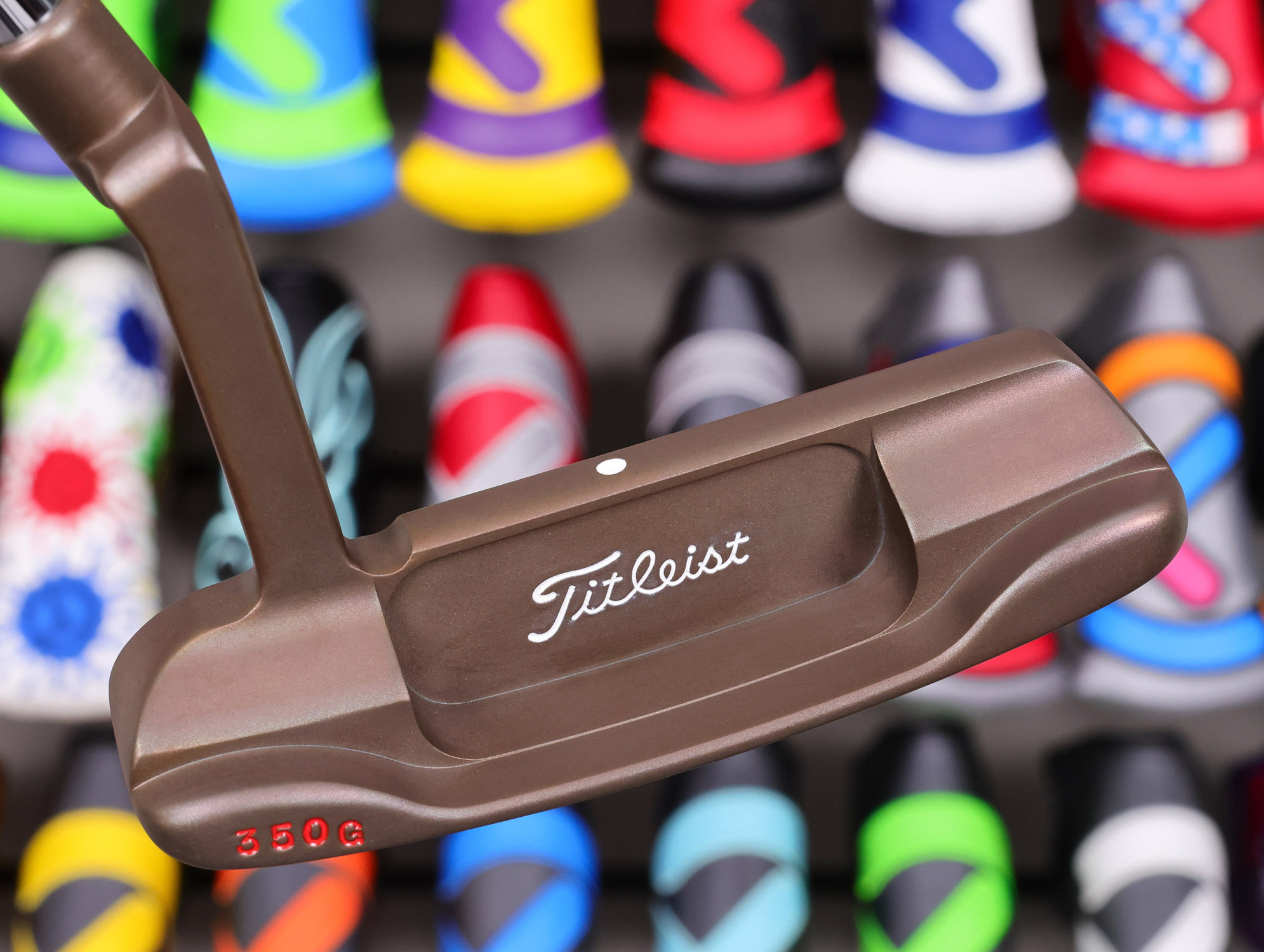 scotty-cameron-tour-only-3x-oil-can-newport-circle-t-350g-handstamped-putter-with-sight-dot-45_1x scotty cameron tour only 3x oil can newport handstamped circle t 350g putter with tiger woods style sight dot golf club