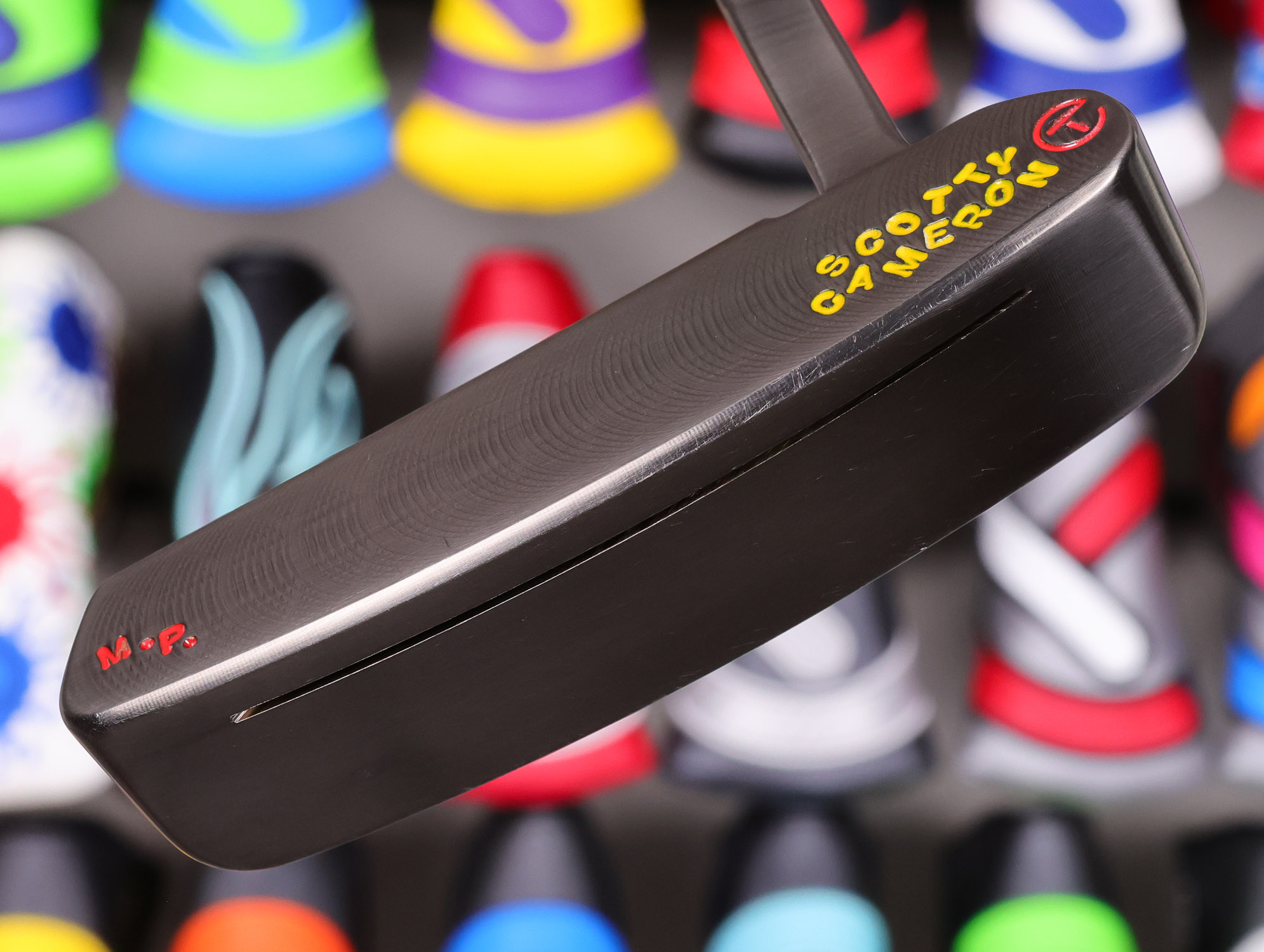 scotty-cameron-tour-only-black-pearl-mist-newport-circle-t-350g-handstamped-putter-30 scotty cameron tour only black pearl mist newport beach naked handstamped circle t and script titleist 350g putter golf club