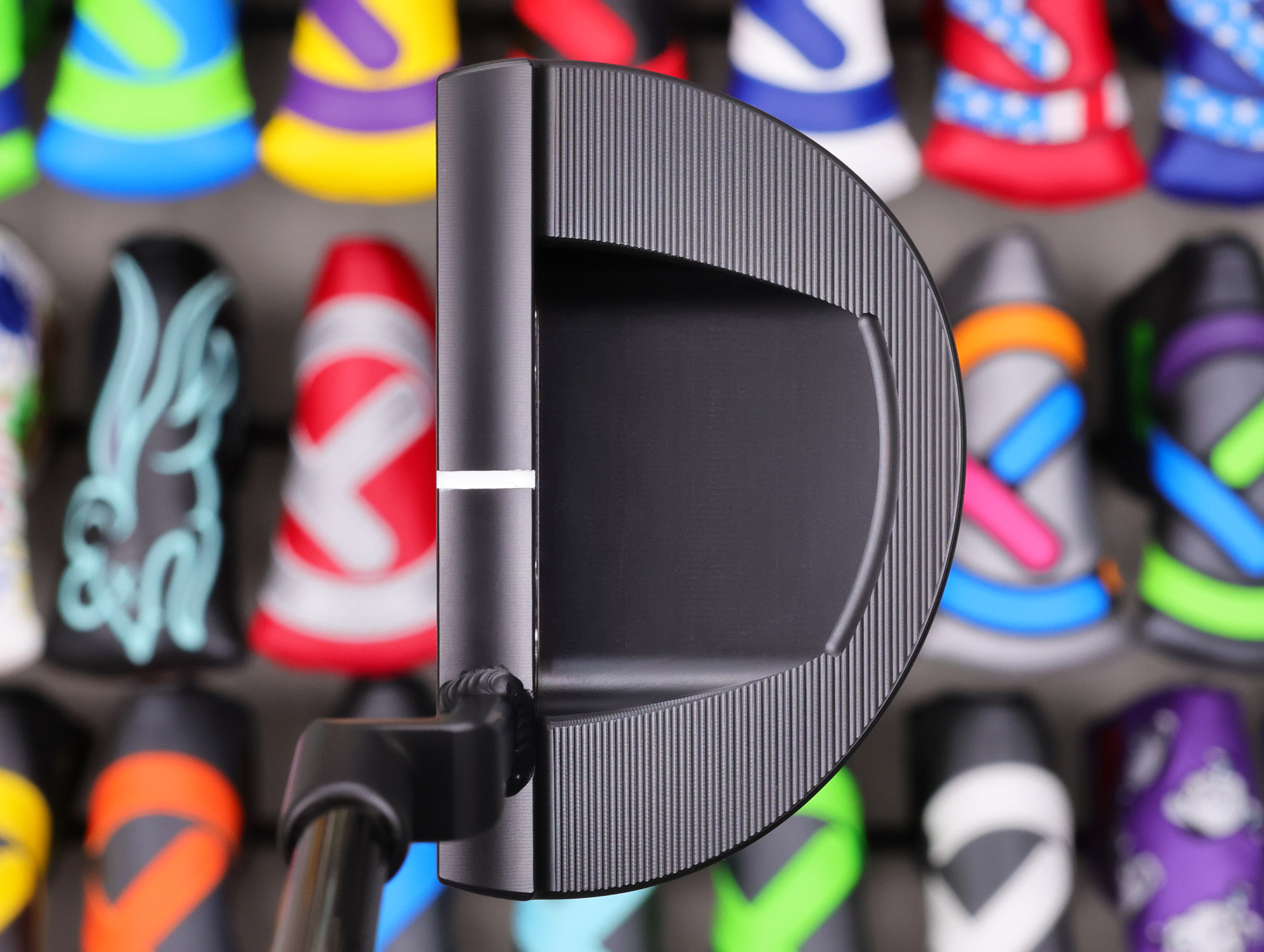 scotty-cameron-tour-only-black-sss-golo-tg6.2-tourtype-circle-t-360g-putter-with-black-shaft-and-top-line-38 scotty cameron tour only black sss golo tg6.2 tourtype circle t 360g welded plumber neck putter with top line and black shaft golf club