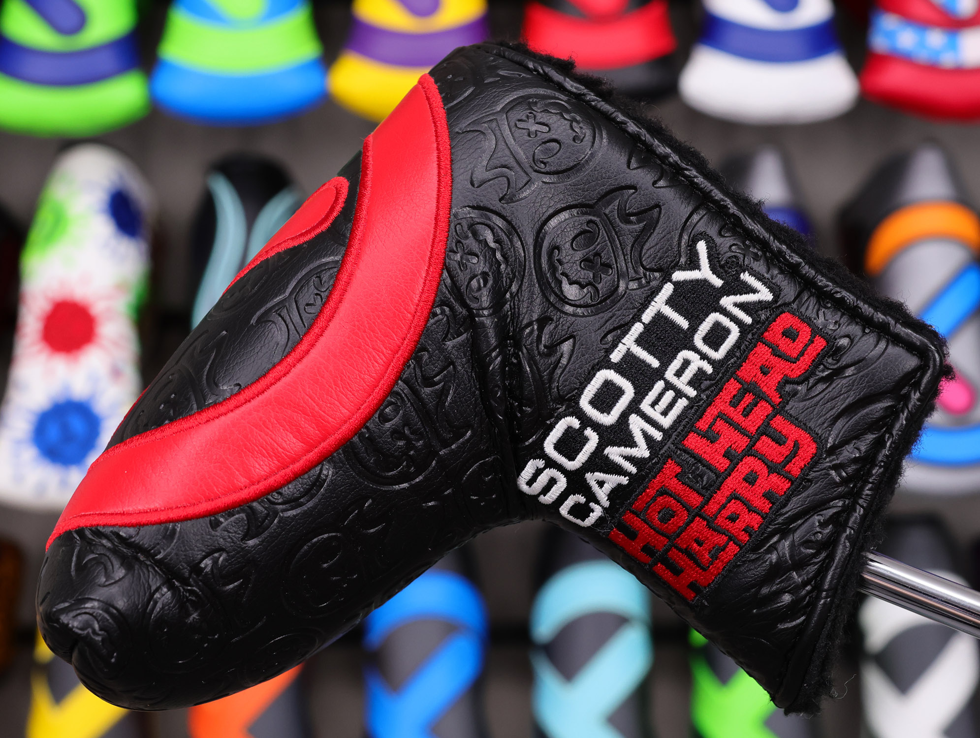 scotty-cameron-tour-only-circle-t-blade-putter-headcover-036 scotty cameron for tour use only black and red hot head harry industrial circle t mid mallet putter headcover