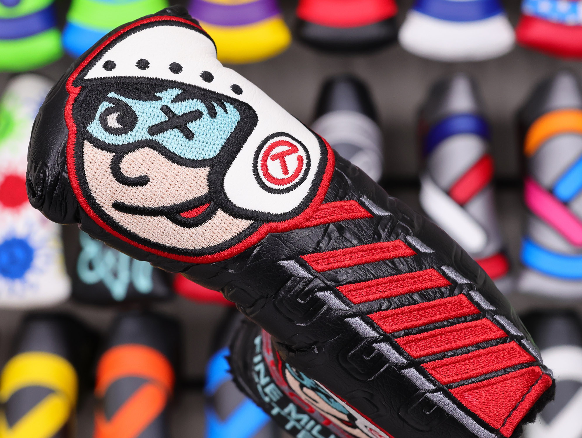 scotty-cameron-tour-only-circle-t-blade-putter-headcover-047 scotty cameron for tour use only black johnny speed racer tiffany circle t blade putter headcover