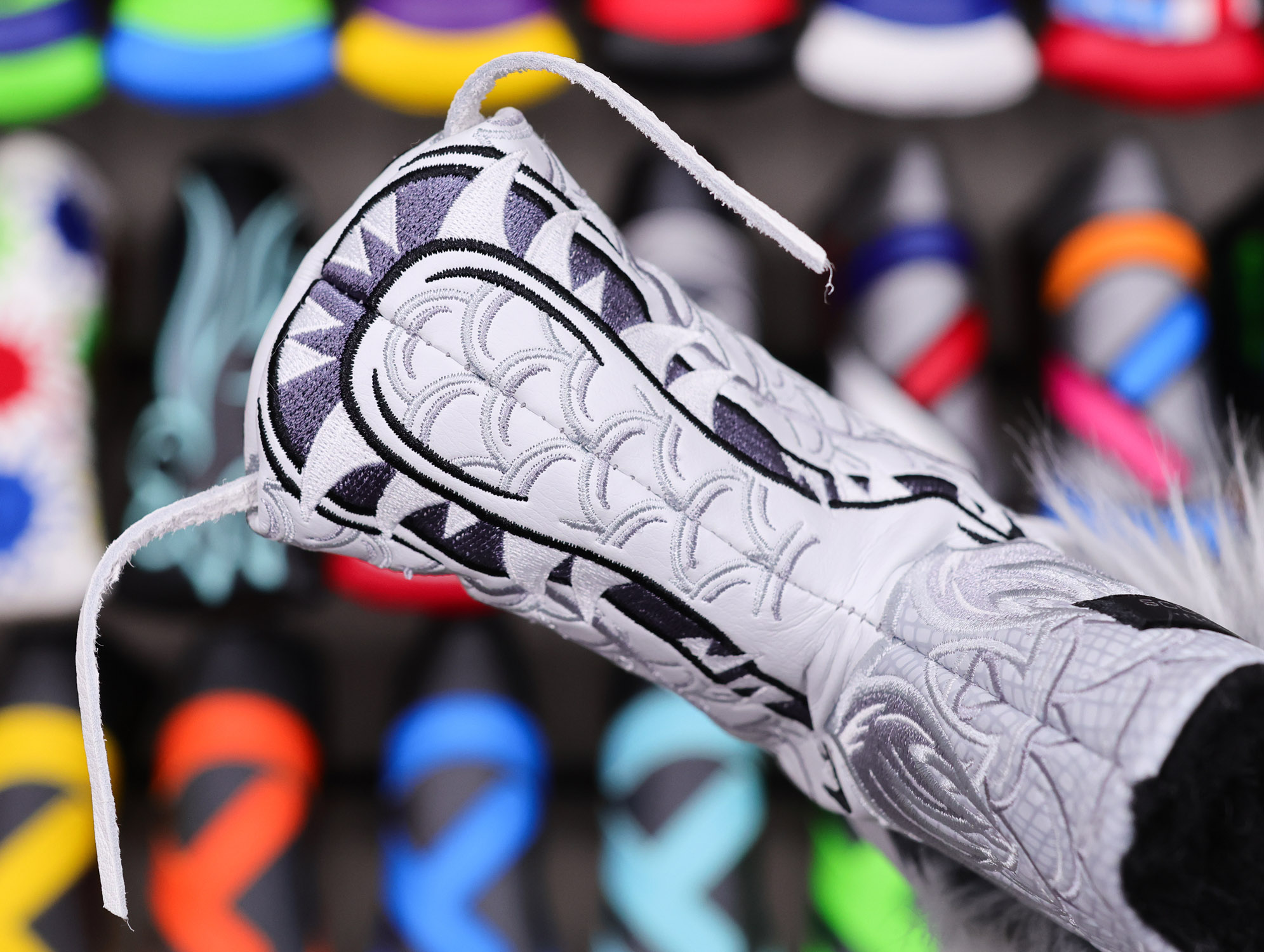 scotty-cameron-tour-only-circle-t-blade-putter-headcover-074 scotty cameron white dragon limited release encinitas gallery california blade putter headcover