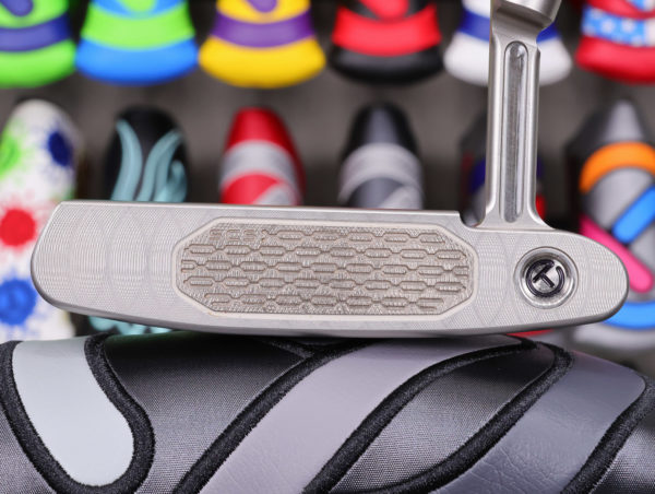 scotty cameron tour only 2025 sss naked newport studio style circle t putter with carbon steel chain link milled insert and black shaft golf club