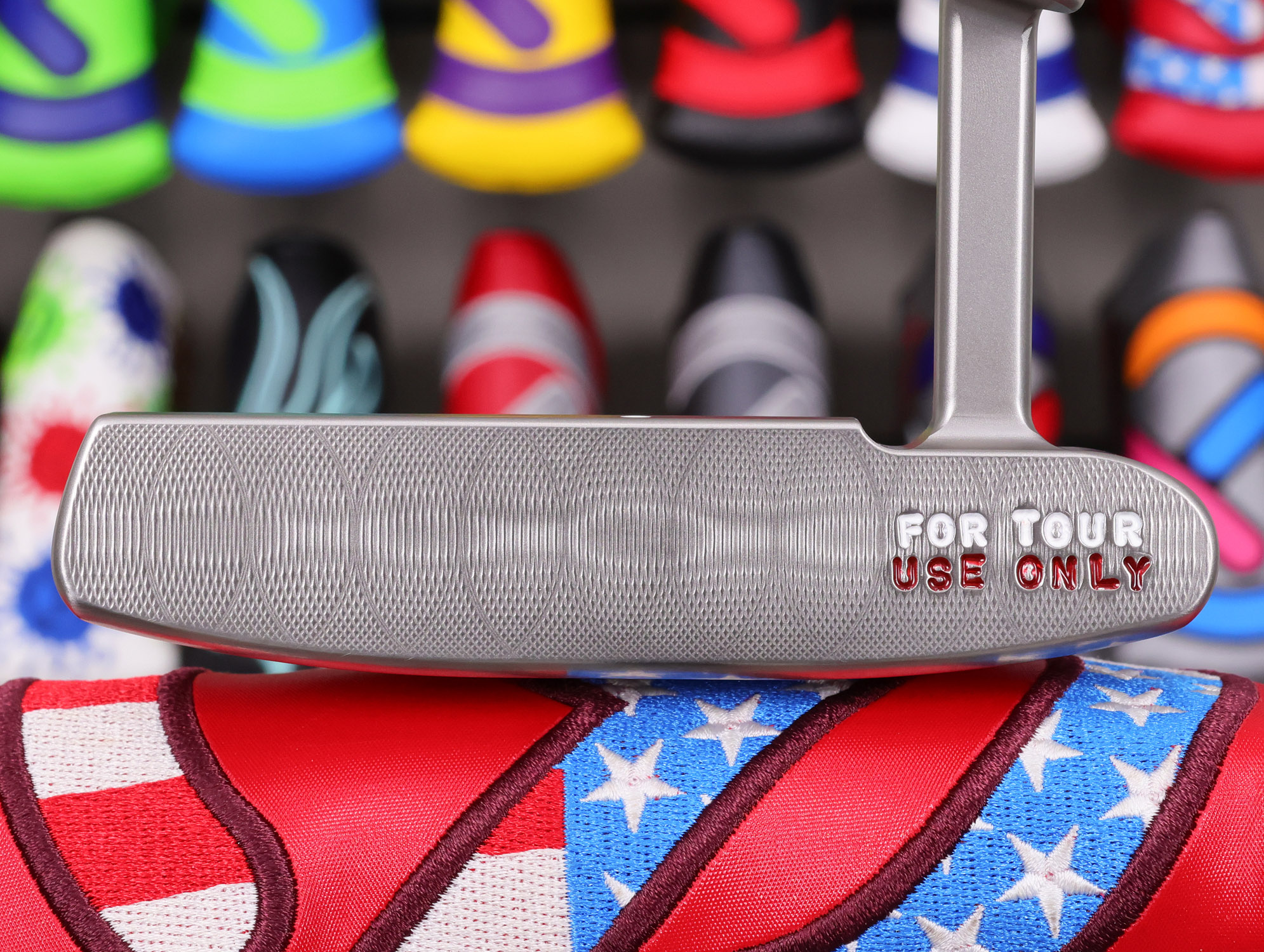 scotty-cameron-tour-only-sss-masterful-009m-circle-t-350g-putter-studio-stamping-and-sight-dot-16 scotty cameron for tour use only sss masterful 009m circle t 350g putter studio stamping golf club with sight dot