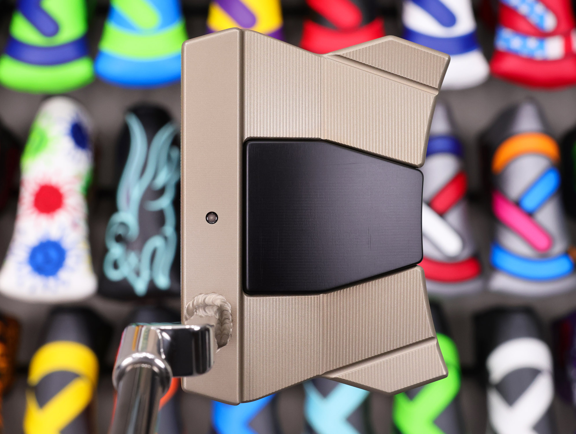 scotty-cameron-tour-only-two-tone-phantom-x-t11.5-circle-t-360g-putter-with-welded-plumber-neck-sight-dot-and-black-shaft-33 scotty cameron tour only matte chromatic bronze two tone phantom x t11.5 circle t 360g putter with welded and polished sss plumber neck black shaft and sight dot golf club