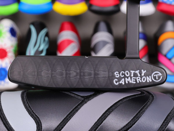 scotty cameron tour only black sss newport 2 tri sole handstamped circle t 340g putter with script titleist and top line golf club