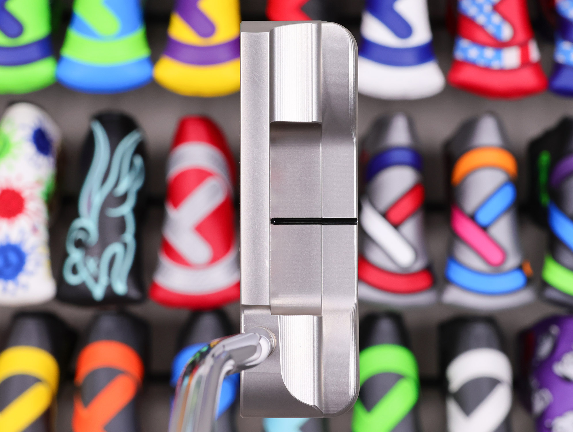 scotty-cameron-tour-only-studio-style-catalina-double-bend-circle-t-350g-putter-44 scotty cameron tour only catalina studio style circle t 350g putter with studio cardon steel scs chain link milled face insert and double bend shaft golf club