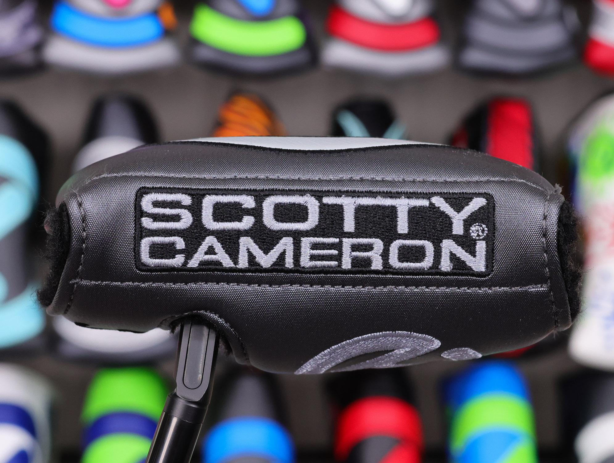 Scotty Cameron Tour Only Black SSS Phantom T11.5 Circle T 360G w/ "I-Beam" Jet Neck & Black Shaft - Image 11