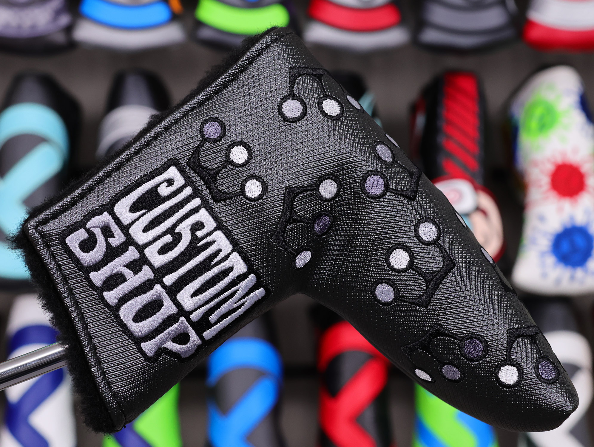 Scotty Cameron Tour Only Deep Milled Black SSS Newport 1.5 Select Circle T 360G w/ "Translucent Smoke" Bombs - Image 12