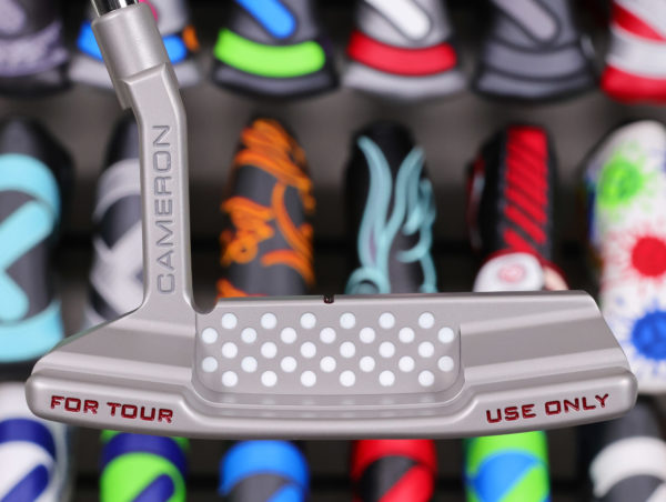 scotty cameron tour only silver sss t22 newport 2 teryllium circle t 360g putter with translucent red top line brooks koepka design golf club