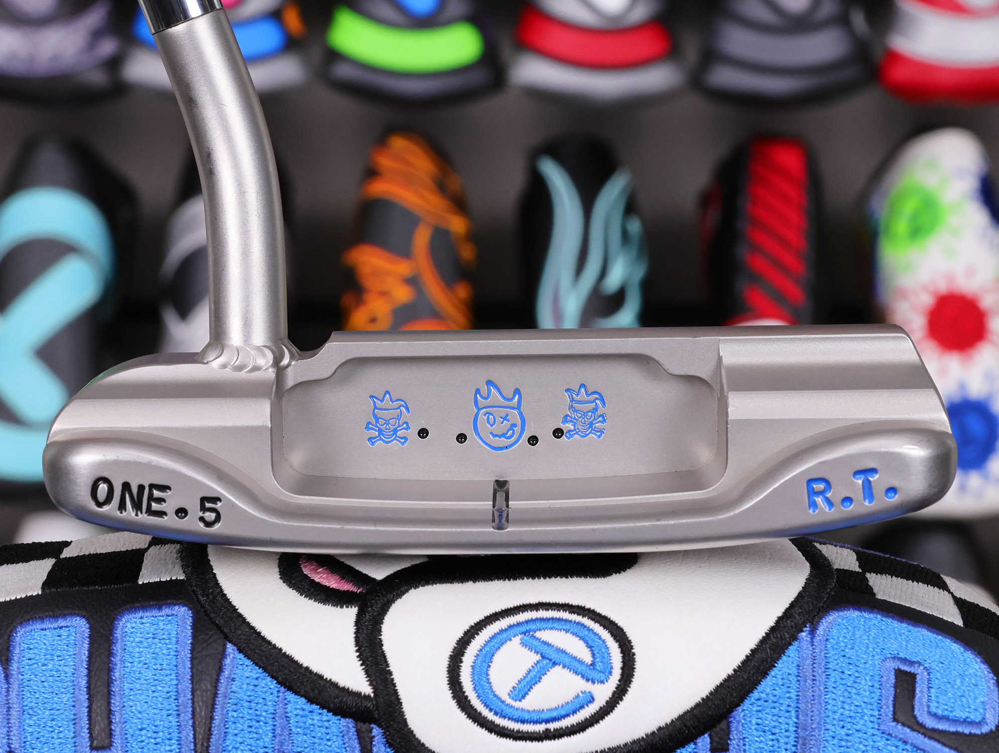 scotty cameron tour only sss masterful 009m circle t 350g putter with welded 1.5 round neck and tour jester and hot head harry stamps golf club